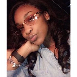 Meet your Posher, Keyonna